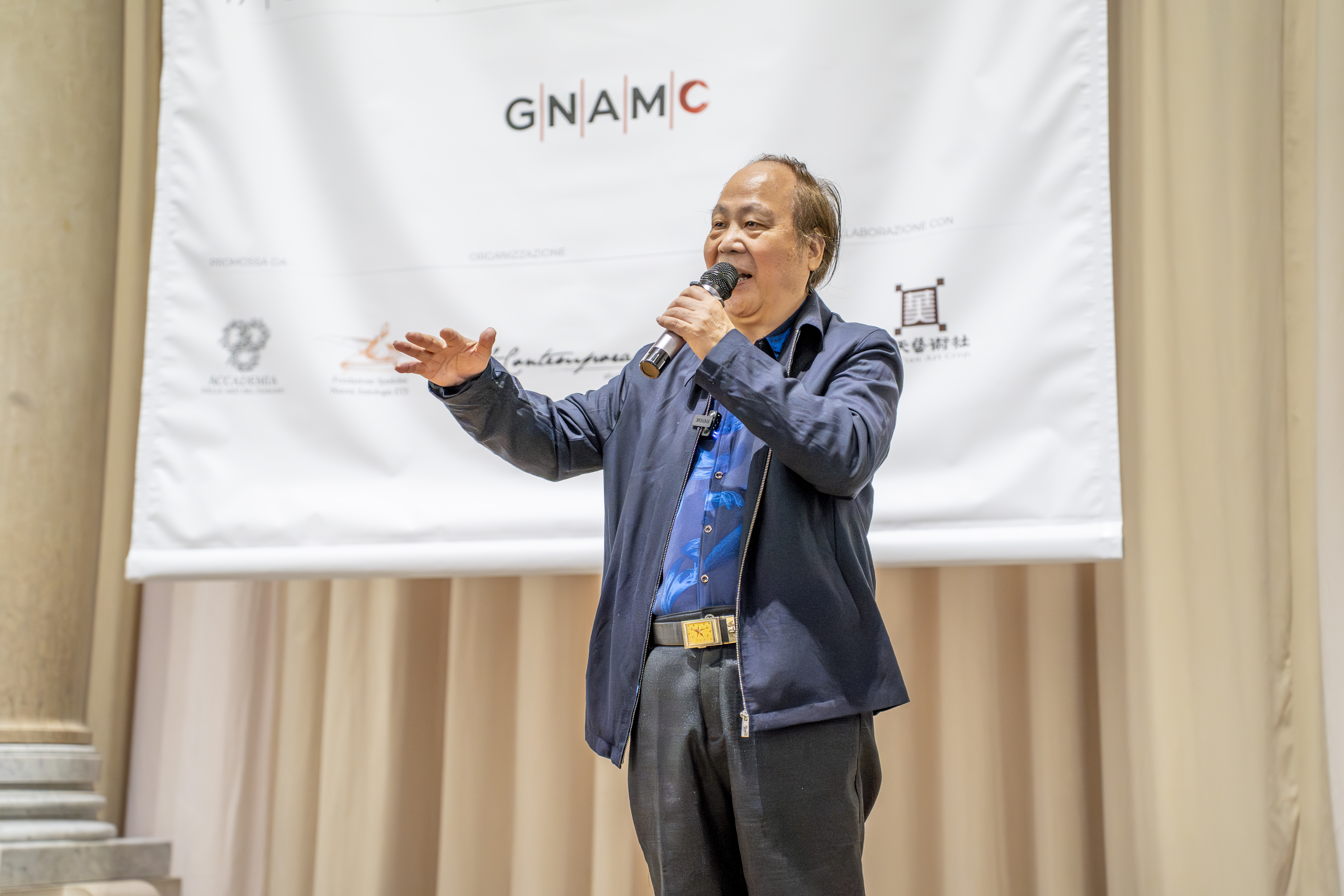 刘佑局在开幕式上发言